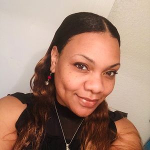 Meet your Posher, Felicha